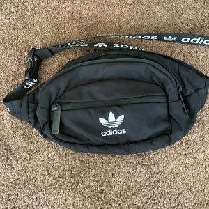adidas Fanny pack